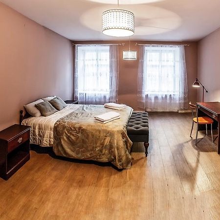 Apartment On Hutsulska 24H Electric リヴィウ エクステリア 写真