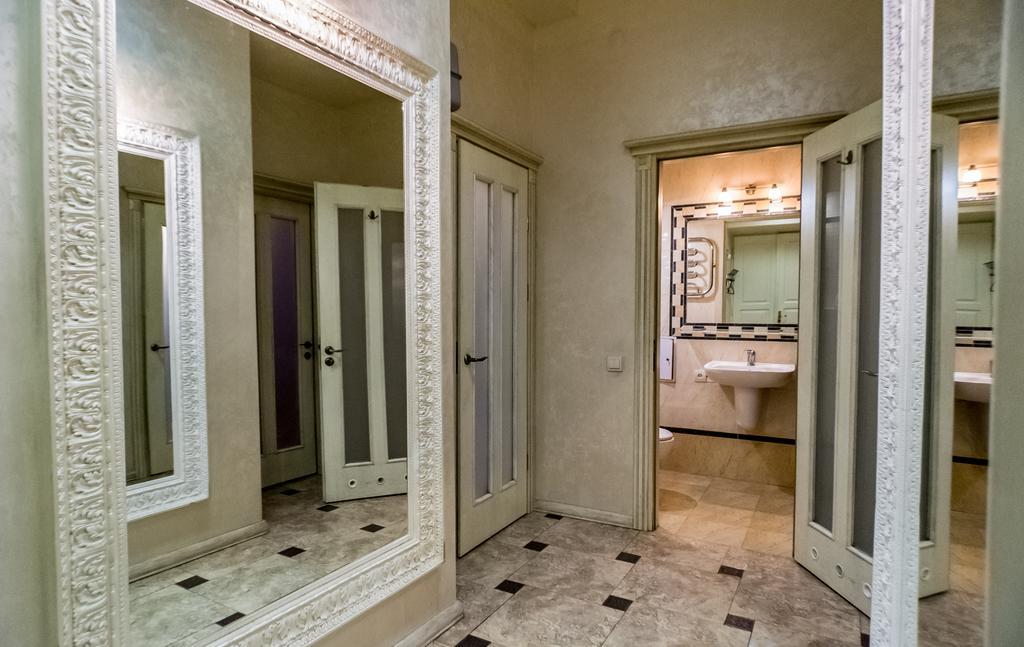 Apartment On Hutsulska 24H Electric リヴィウ エクステリア 写真
