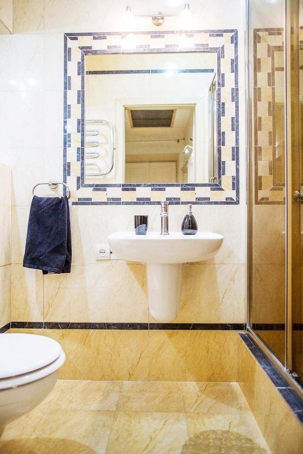 Apartment On Hutsulska 24H Electric リヴィウ エクステリア 写真