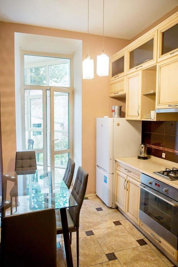 Apartment On Hutsulska 24H Electric リヴィウ エクステリア 写真